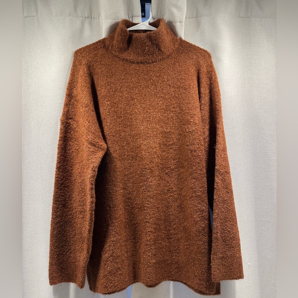 Abercrombie & Fitch Women's Rust Turtleneck Sweater